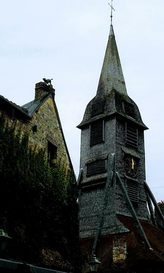 La Fleur D Honfleur Avec Son Parking Apartment Екстериор снимка